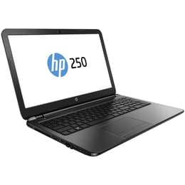 HP 250 G3 15-inch (2015) - Celeron N2840 - 8GB - SSD 240 GB QWERTY - Italiano