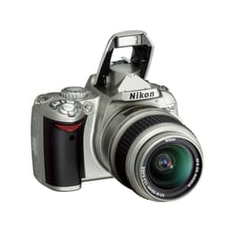 Reflex - Nikon D40 Cinzento + Lente Nikon AF-S DX Nikkor 18-55mm f/3.5-5.6G ED II