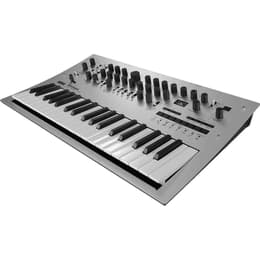 Korg Minilogue Instrumentos Musicais