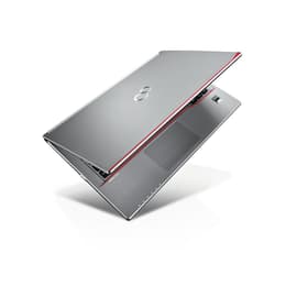 Fujitsu LifeBook E746 14-inch (2015) - Core i5-6300U - 4GB - SSD 256 GB AZERTY - Francês