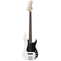 Fender Precision Deluxe Active Instrumentos Musicais