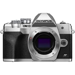 E-M10 Mark II - Preto + Olympus M.Zuiko Digital 14-42mm f/3.5-5.6 f/3.5-5.6