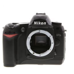 Reflexo D70 - Preto + Nikon AF-S DX ED 18-55 mm f/3.5-5.6G f/3.5-5.6