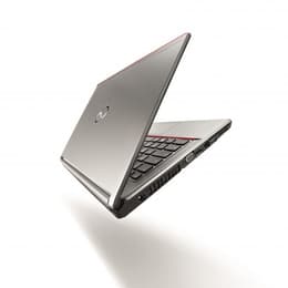 Fujitsu LifeBook E756 15-inch () - Core i5-6300U - 4GB - HDD 500 GB AZERTY - Francês