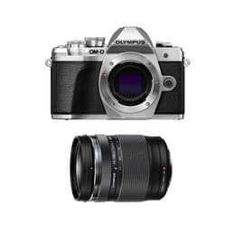 OM-D E-M10 III - Preto/Prateado + Olympus M.Zuiko Digital 14-150mm f/4-5.6 ED II f/4-5.6