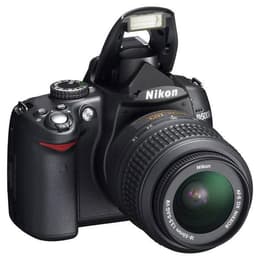 Reflexo D5000 - Preto + Nikon Nikon Nikkor AF-S DX VR 18-55 mm f/3.5-5.6 + Nikon Nikkor AF-S VR DX 55-200 mm f/4-5.6G ED f/3.5-5.6 + f/4-5.6G ED