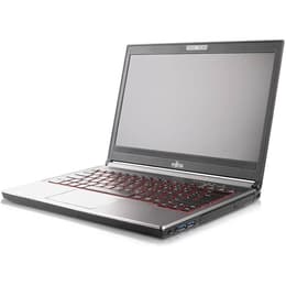 Fujitsu LifeBook E736 13-inch (2015) - Core i5-6300U - 8GB - SSD 256 GB QWERTY - Espanhol