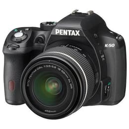 Reflexo K-50 - Preto + Tamron smc DA 18-55mm F3.5-5.6 AL WR + AF 18-200mm F/3.5-6.3 XR Di II LD Aspherical (IF) Macro f/3.5-5.6 + f/3.5-6.3