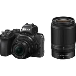 z 50 - Preto + Nikkor Nikkor DX 16-50 mm f/3.5-6.3 VR + Nikkor Z DX 50-250 mm f/4.5-6.3 VR f/3.5-6.3 + f/4.5-6.3