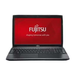 Fujitsu LifeBook A544 15-inch (2015) - Core i5-5200U - 8GB - SSD 256 GB QWERTY - Finlandês