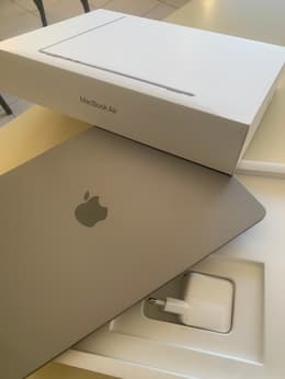 MacBook Air 13